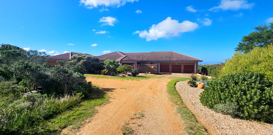 3 Bedroom Property for Sale in Stilbaai Wes Western Cape